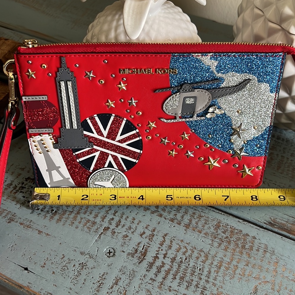 NWOT Michael Kors Nouveau Novelty, wristlet/clutch London Paris - Picture 9 of 11